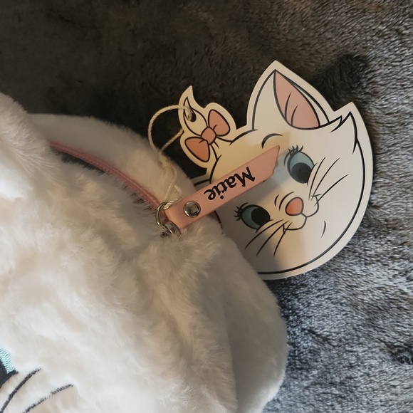 Disney Primark Marie Cosmetic Bag - Picture 3 of 4